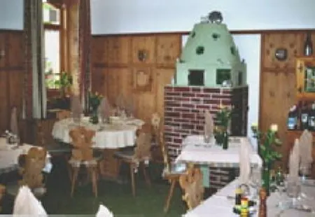 Cristallina فندق *